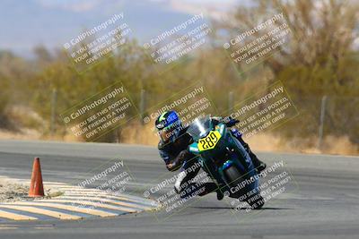 media/Apr-17-2022-CVMA (Sun) [[f474cfa795]]/Race 14 500 Supersport-350 Supersport (Holeshot)/